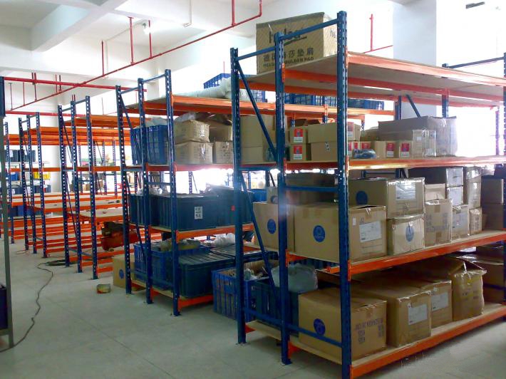 工廠倉(cāng)庫(kù)一角